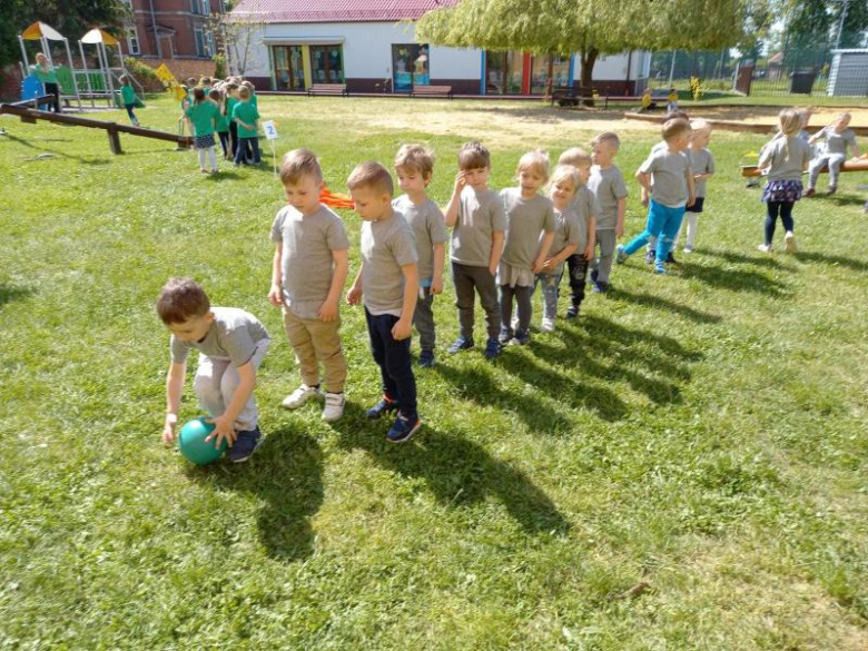 Dzień Dziecka na sportowo w przedszkolu w Malczycach