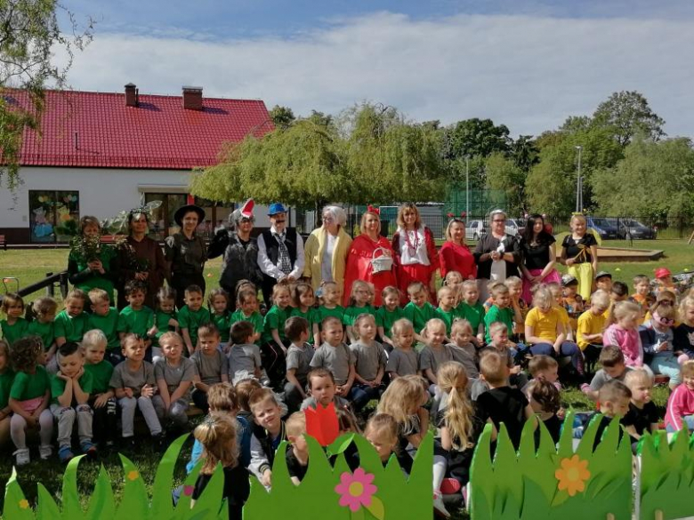 Dzień Dziecka na sportowo w przedszkolu w Malczycach