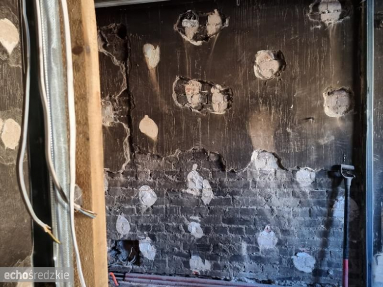 W mieszkaniu w Chwalimierzu wybuchł pożar