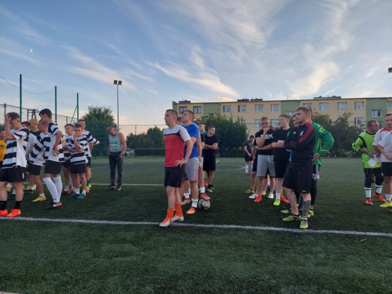 Pierwsza edycja nocnego turnieju piłki nożnej o puchar wójta gminy Udanin
