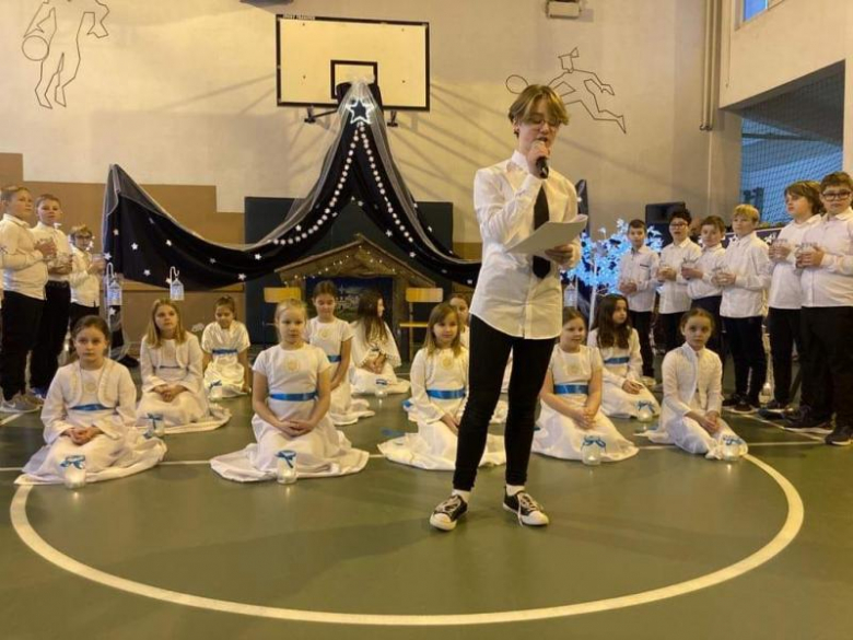 Jasełka w Szkole Podstawowej w Kostomłotach