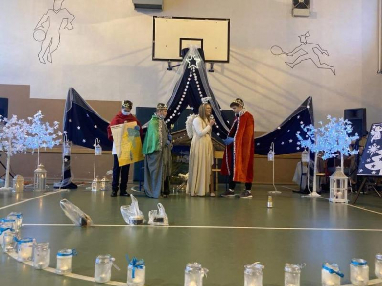 Jasełka w Szkole Podstawowej w Kostomłotach