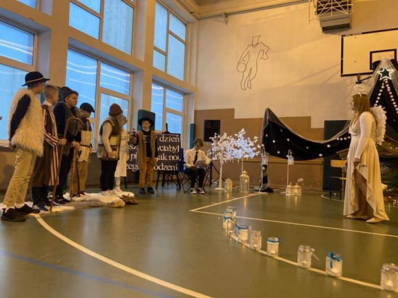 Jasełka w Szkole Podstawowej w Kostomłotach