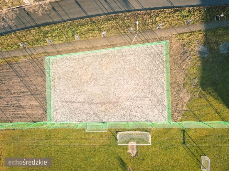 W Miękini powstało boisko do siatkówki plażowej