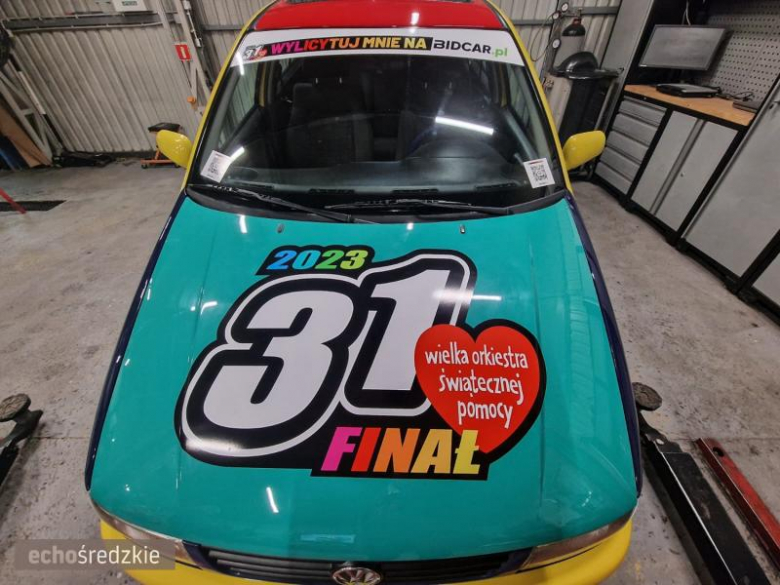 VW Polo Harlekin przeznaczony na licytację WOŚP