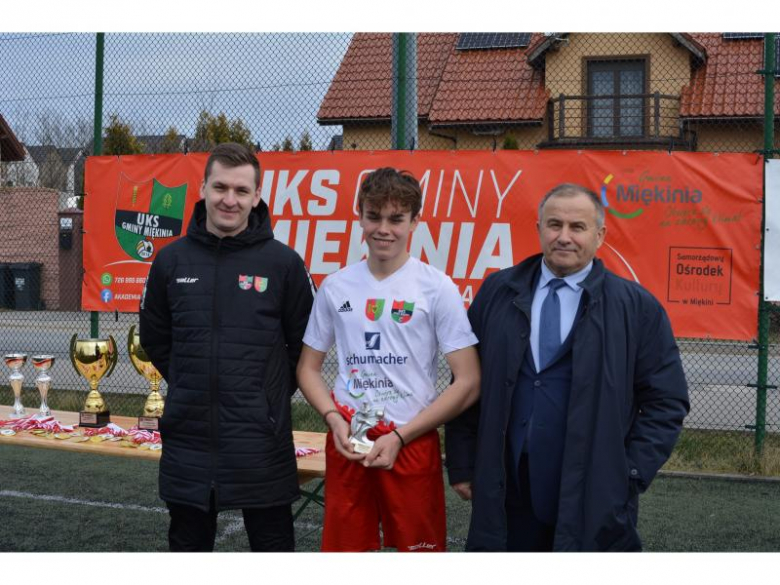 Turniej piłkarki o puchar burmistrza