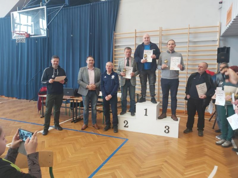 W Udaninie rozegrano turniej warcabów stupolowych