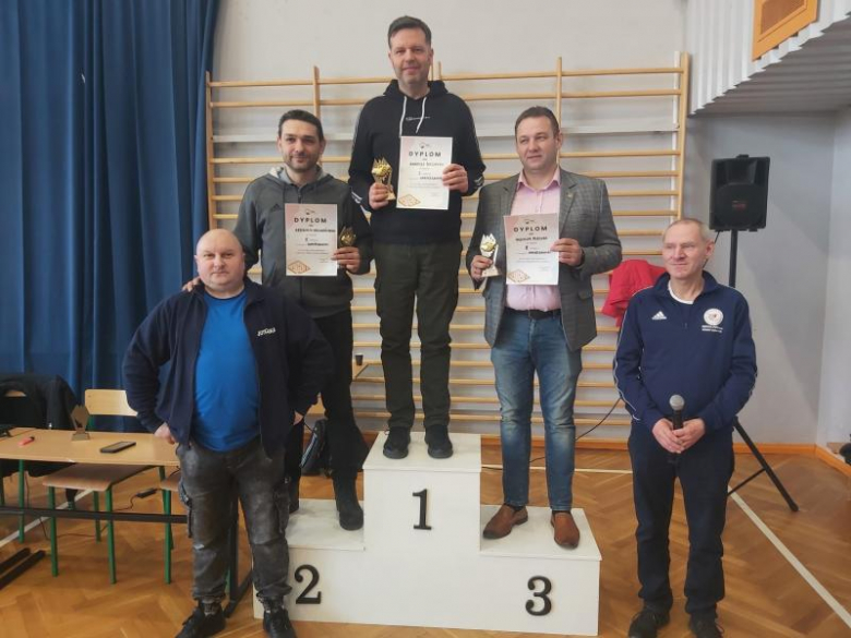 W Udaninie rozegrano turniej warcabów stupolowych