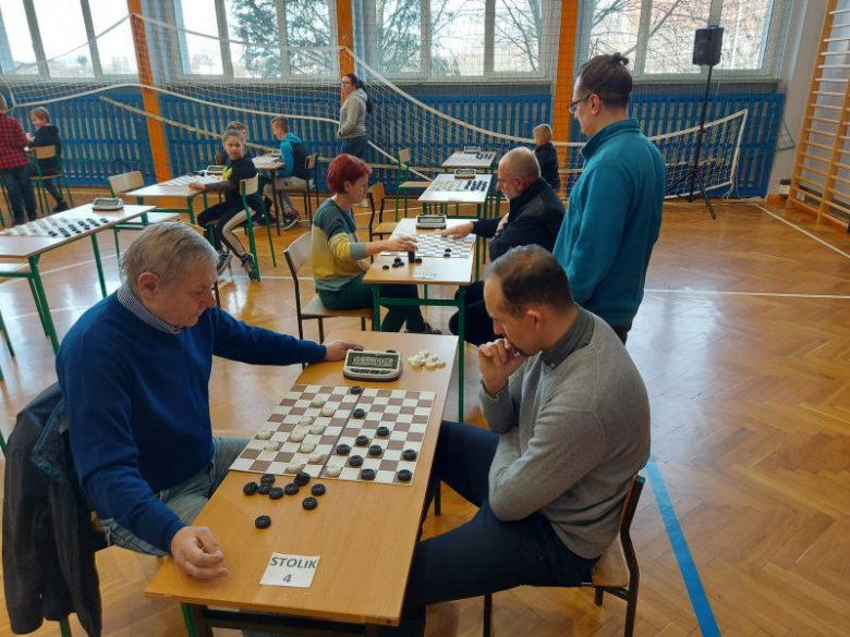W Udaninie rozegrano turniej warcabów stupolowych