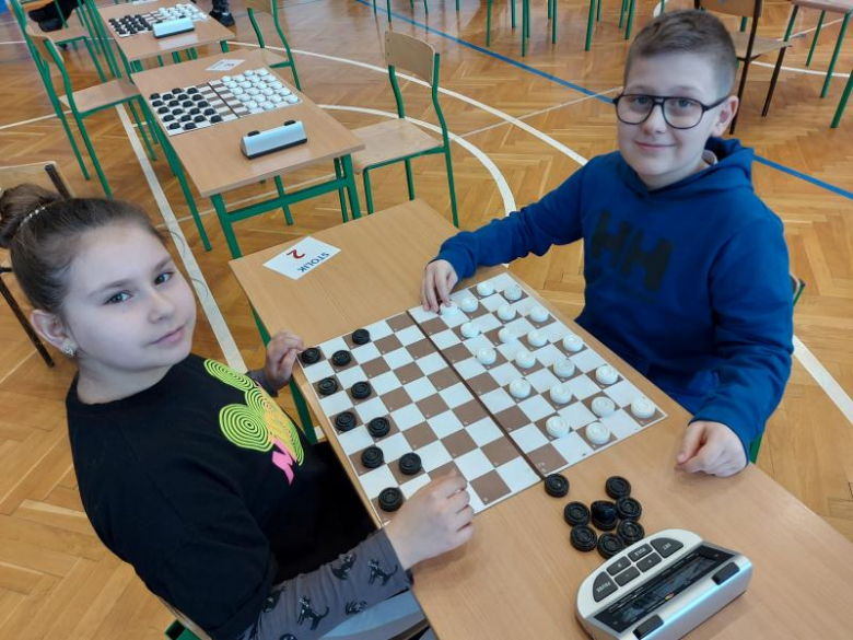 W Udaninie rozegrano turniej warcabów stupolowych