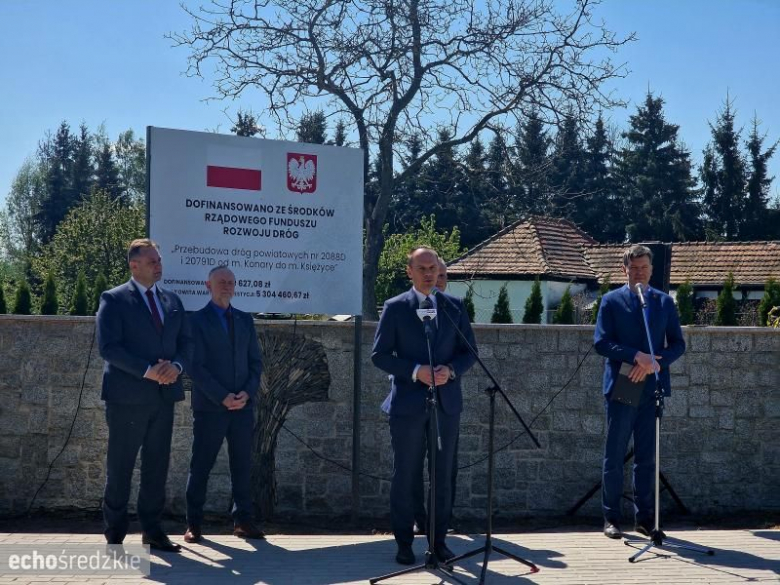 Konferencja prasowa w Damianowie w gm. Udanin