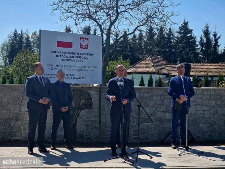 Konferencja prasowa w Damianowie w gm. Udanin