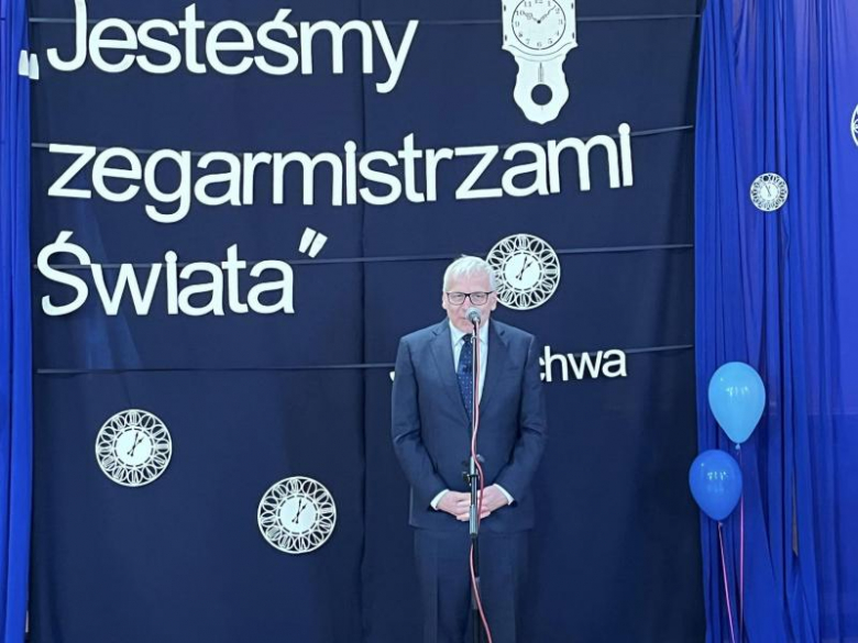 Przyjęcie sztandaru w Szkole Podstawowej im. Jana Brzechwy w Mieczkowie 