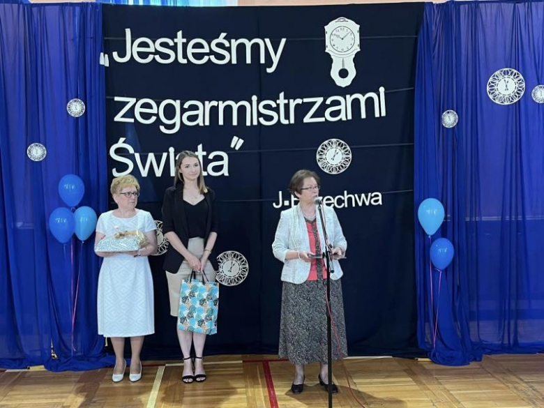 Przyjęcie sztandaru w Szkole Podstawowej im. Jana Brzechwy w Mieczkowie 