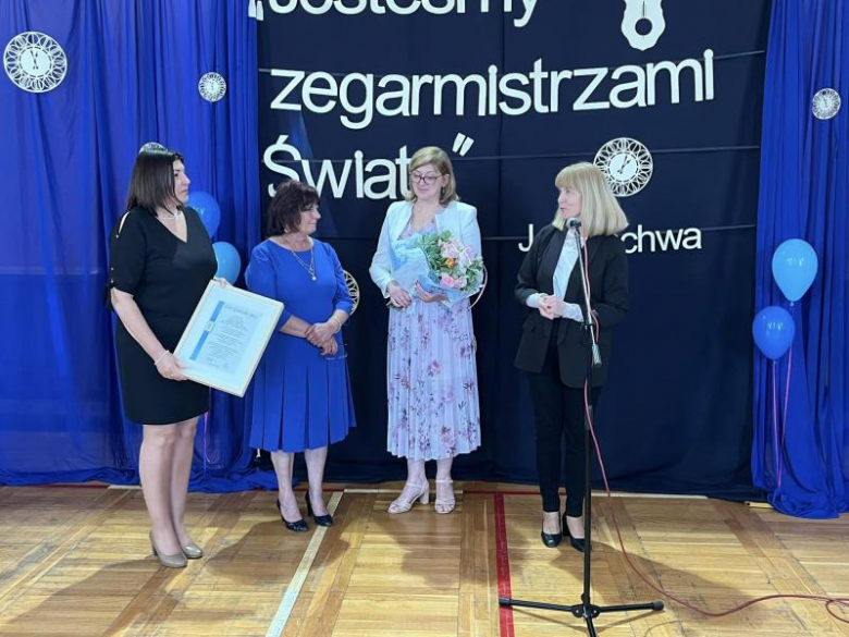 Przyjęcie sztandaru w Szkole Podstawowej im. Jana Brzechwy w Mieczkowie 