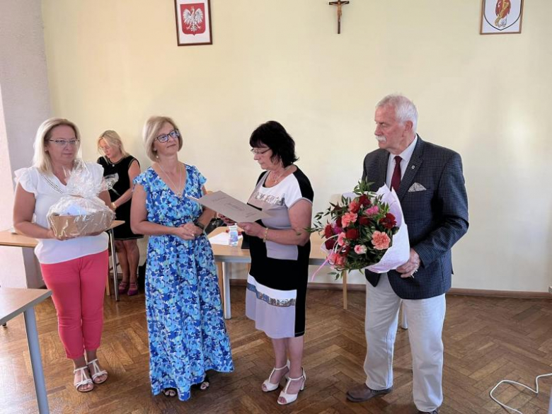 Podziękowania dla Gogusławy Szopy za długoletnią współpracę