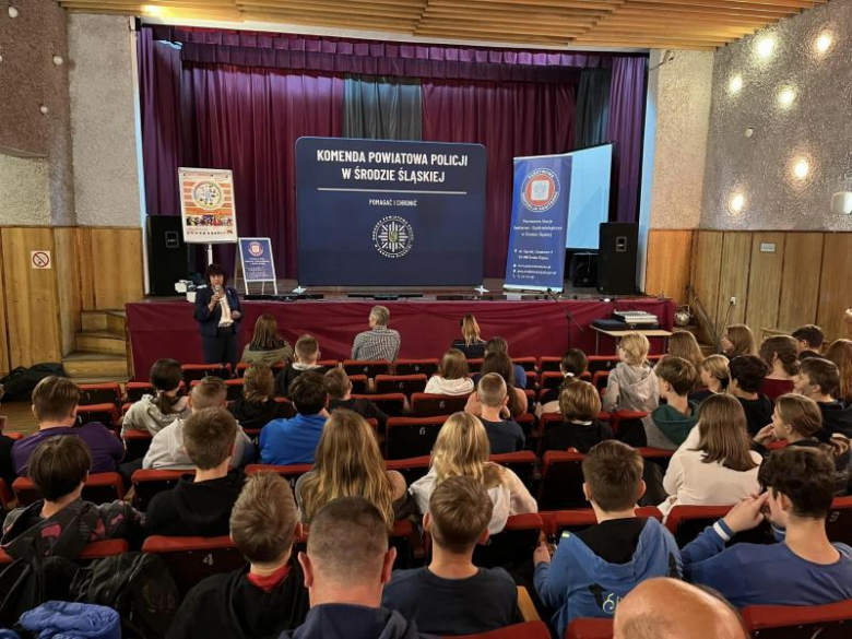 W Kostomłotach odbyła się akcja propagowania zdrowego trybu życia, wolnego od używek i uzależnień