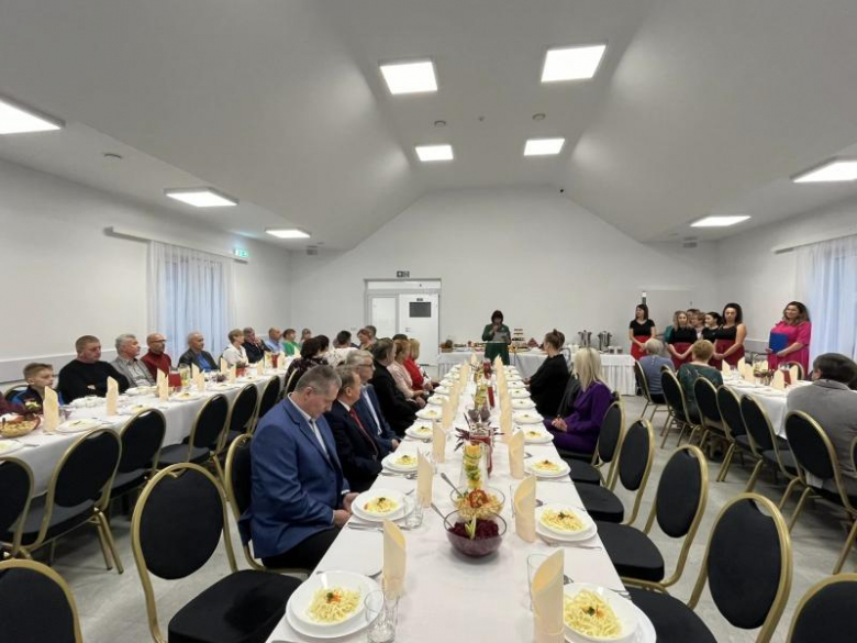 Otwarto nowo wybudowaną świetlicę wiejską w Chmielowie