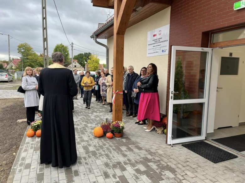 Otwarto nowo wybudowaną świetlicę wiejską w Chmielowie