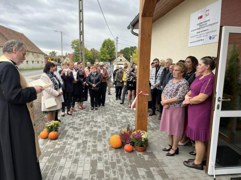 Otwarto nowo wybudowaną świetlicę wiejską w Chmielowie