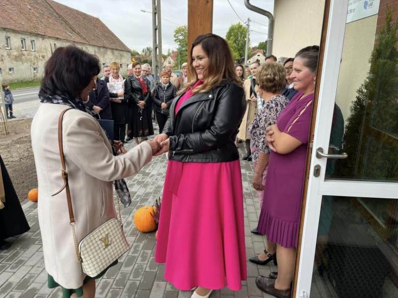 Otwarto nowo wybudowaną świetlicę wiejską w Chmielowie