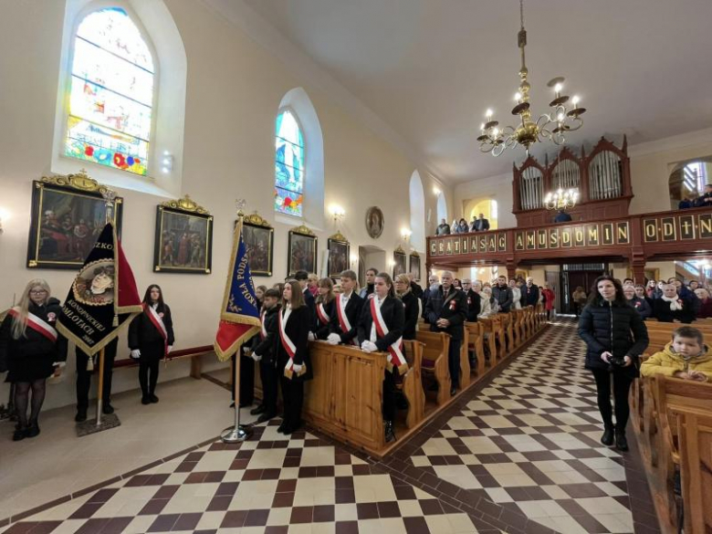 Obchody Święta Niepodległości w Kostomłotach