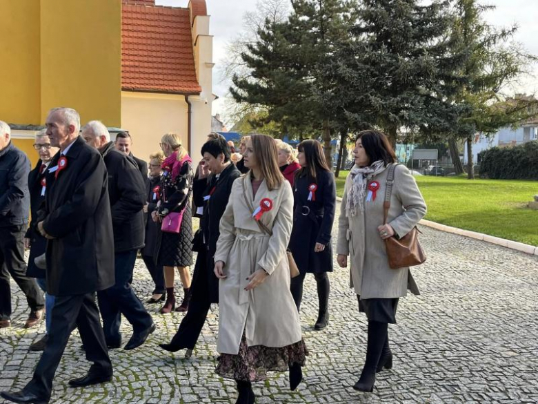Obchody Święta Niepodległości w Kostomłotach