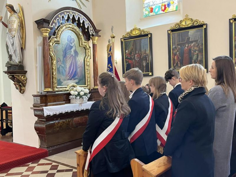 Obchody Święta Niepodległości w Kostomłotach