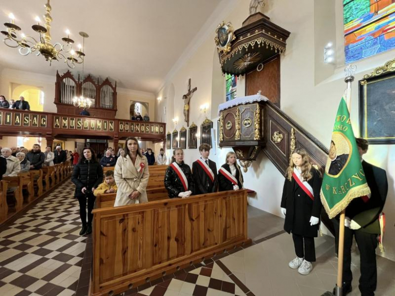 Obchody Święta Niepodległości w Kostomłotach