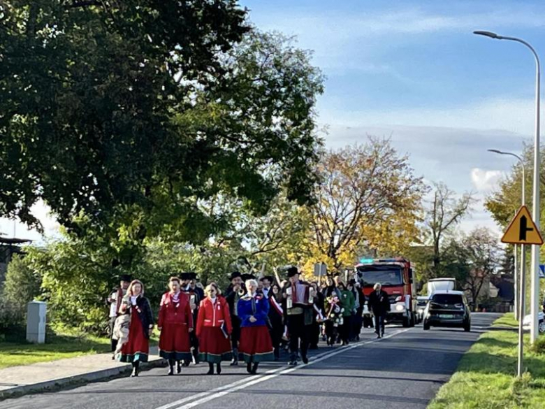 Obchody Święta Niepodległości w Kostomłotach