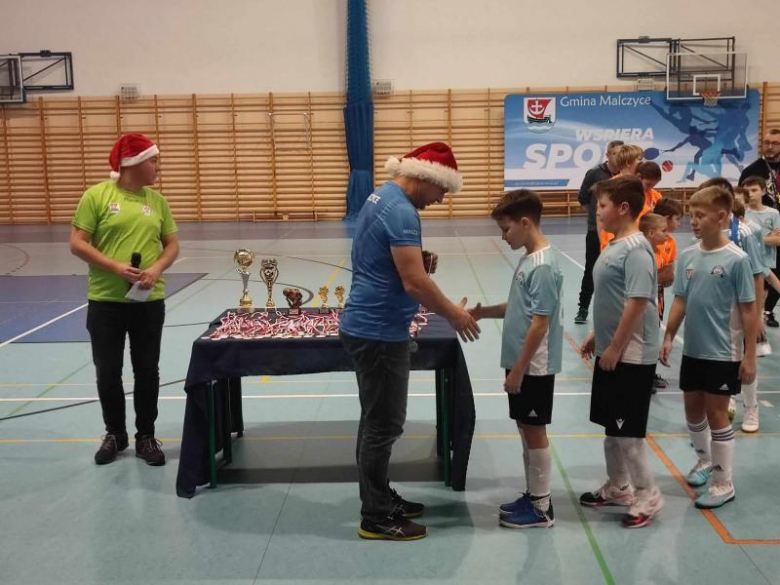 Turniej Mikołajkowy o puchar wójta