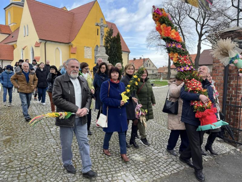 Niedziela Palmowa w Kostomłotach