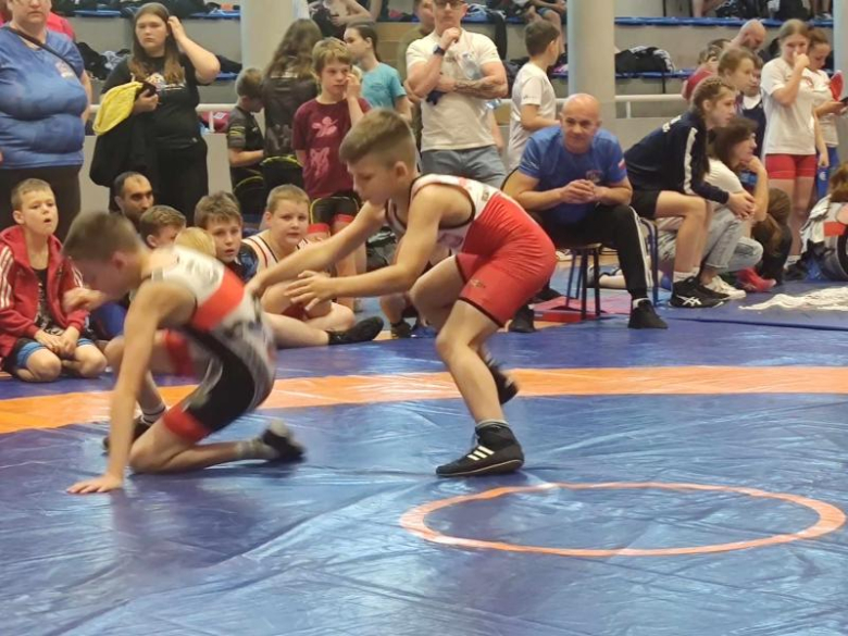 Turniej zapaśniczy w Pieszycach