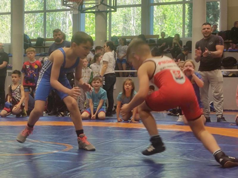 Turniej zapaśniczy w Pieszycach