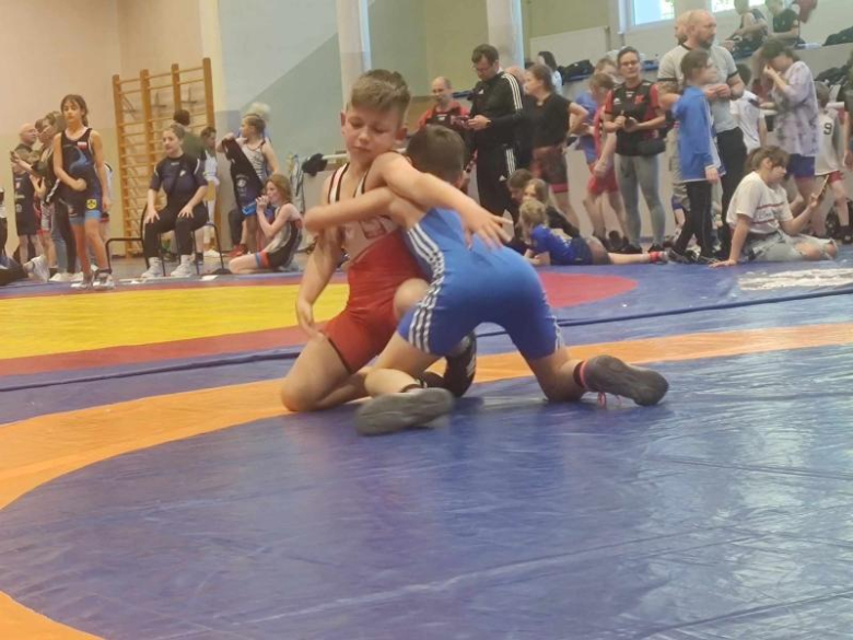 Turniej zapaśniczy w Pieszycach