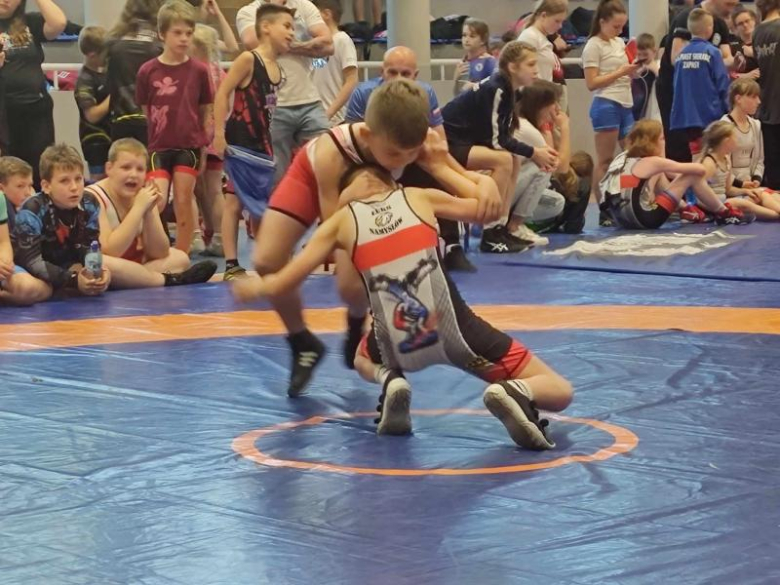 Turniej zapaśniczy w Pieszycach