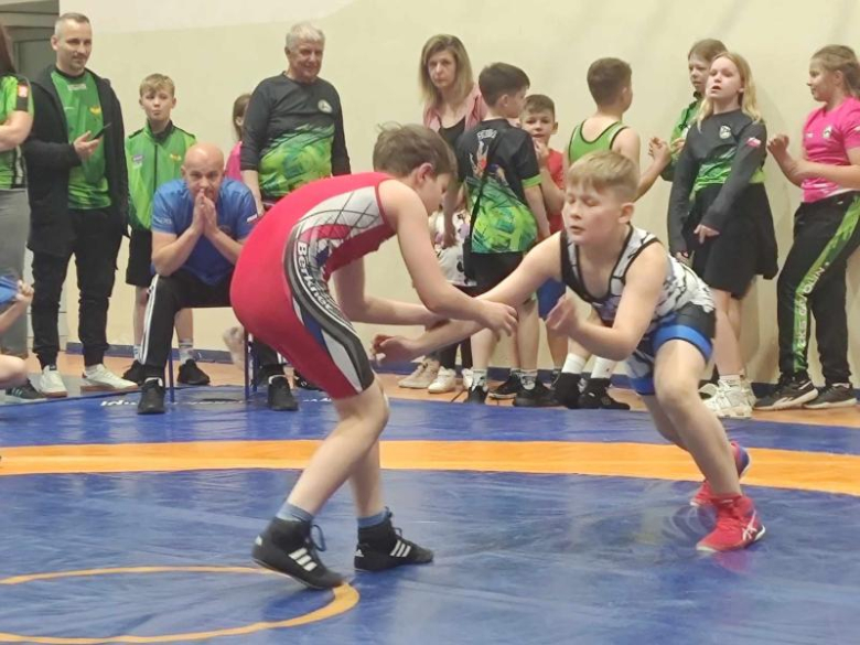 Turniej zapaśniczy w Pieszycach