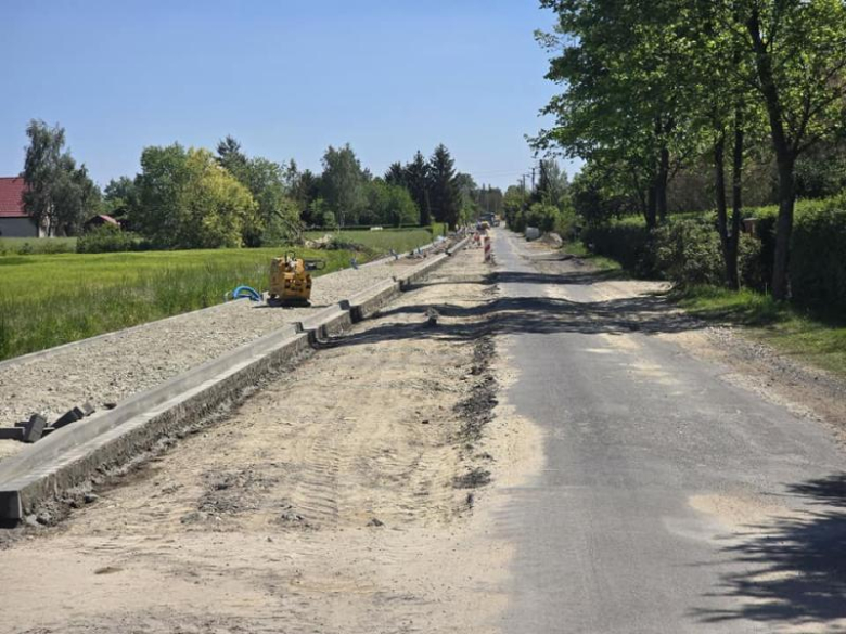Przebudowa drogi relacji Zakrzyce-Gałów