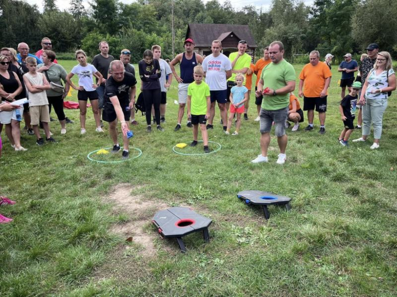 Piknik integracyjny w Cesarzowicach