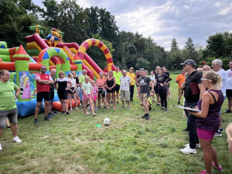 Piknik integracyjny w Cesarzowicach