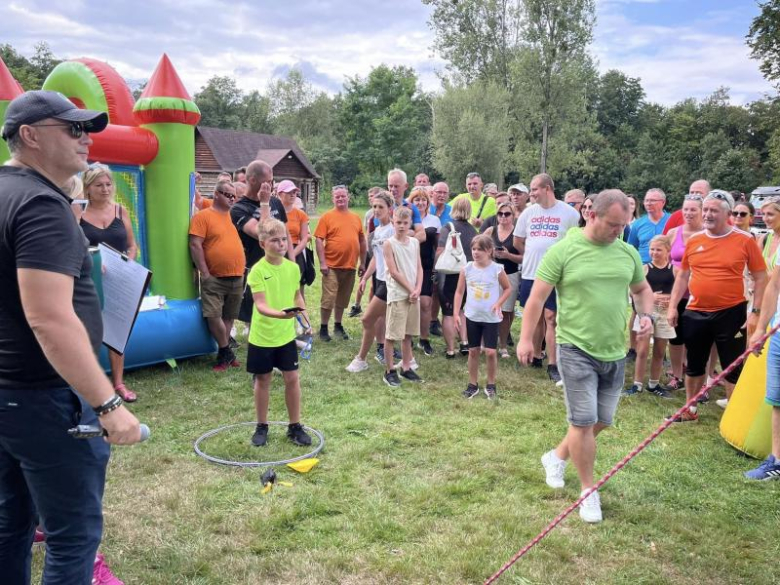 Piknik integracyjny w Cesarzowicach