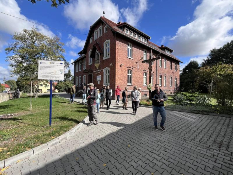 Spacer po Kostomłotach