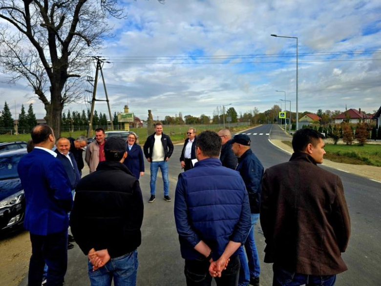 Odbiór przebudowanej drogi w gminie Miękinia