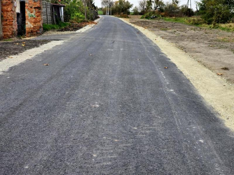 Nowa droga w Radakowicach