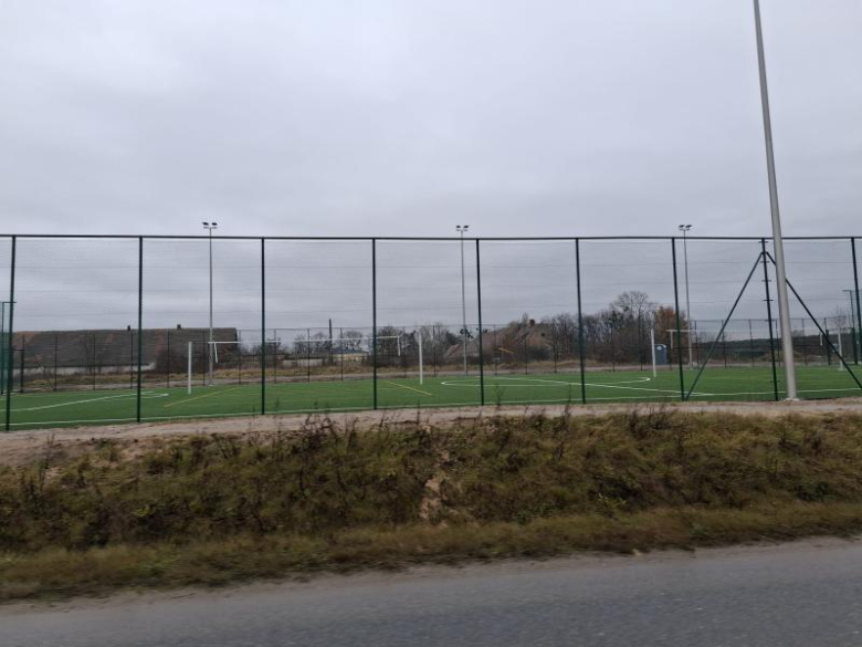 Nowe boisko w Kadłubie