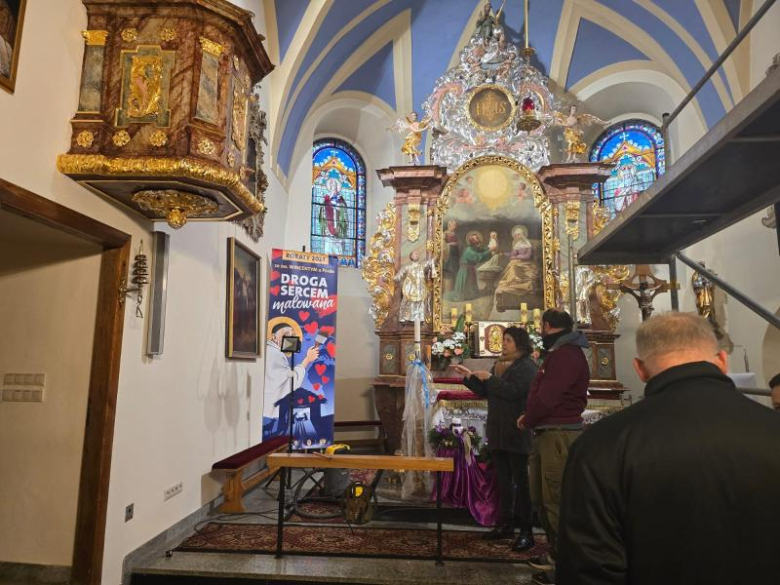 Trwa odbiór prac w kościele w Miękini