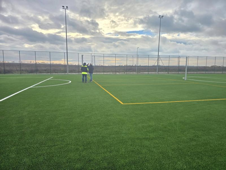 Nowe boisko w Kadłubie