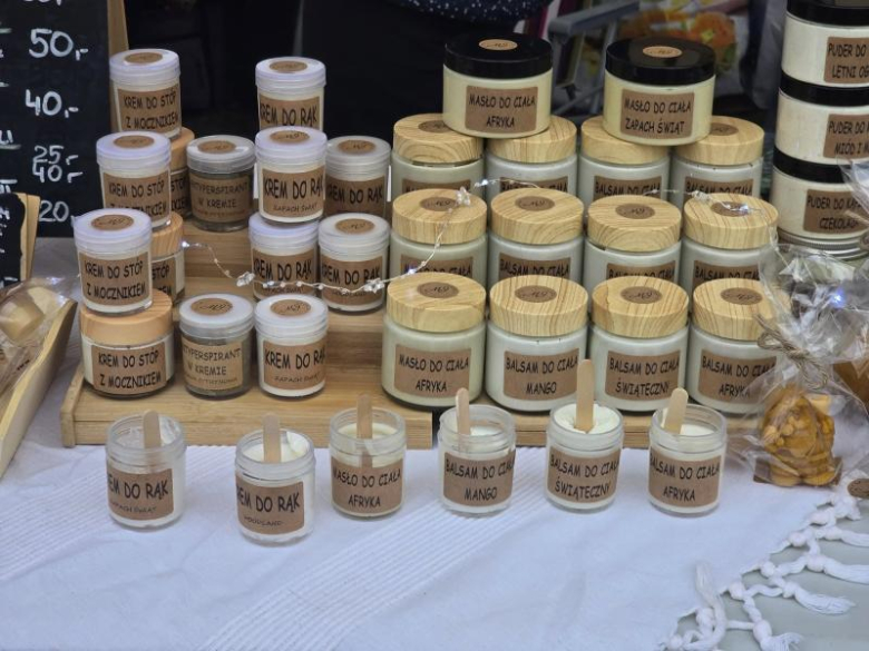 	Kostomłocki Jarmark Mikołajkowy