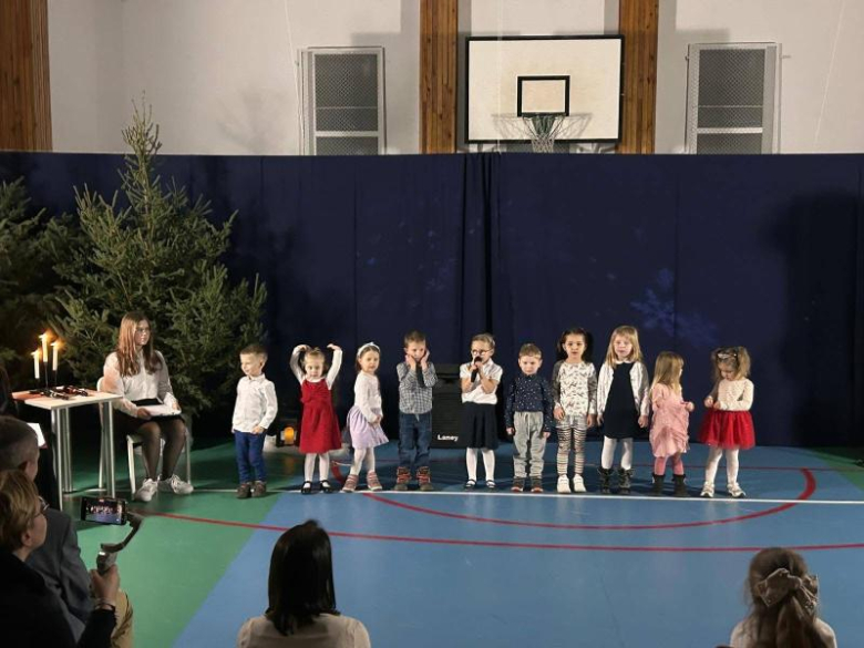 Koncert w Szkole Podstawowej w Karczycach