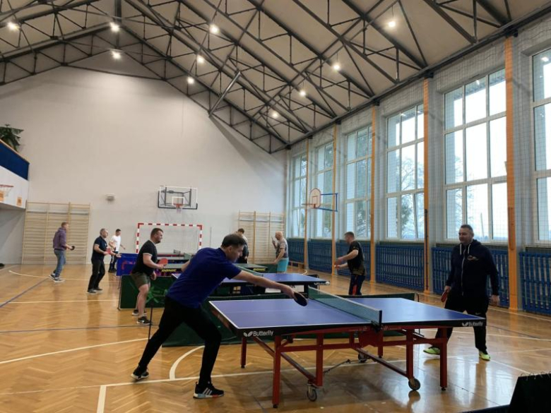 Turniej tenisa stołowego